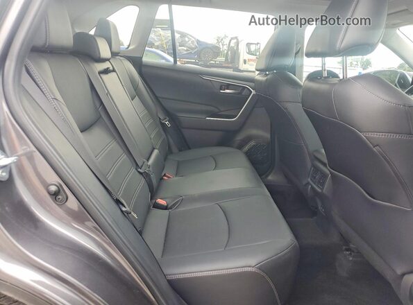 2T3C1RFV1RC297100 2024 TOYOTA RAV4 White უკანა სალონის ხედი