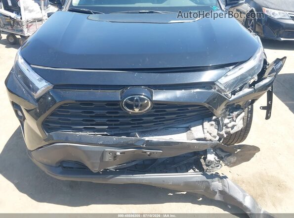 2T3C1RFV2RC258502 2024 TOYOTA RAV4 Черный Вид спереди