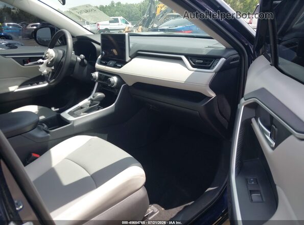 2T3C1RFV2RW343760 2024 TOYOTA RAV4 Dark Blue Вид салона спереди