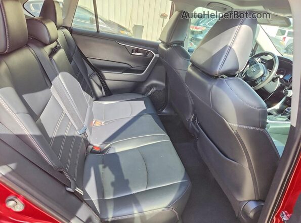 2T3C1RFV3KW048947 2019 TOYOTA RAV4 Burgundy Vista interior trasera