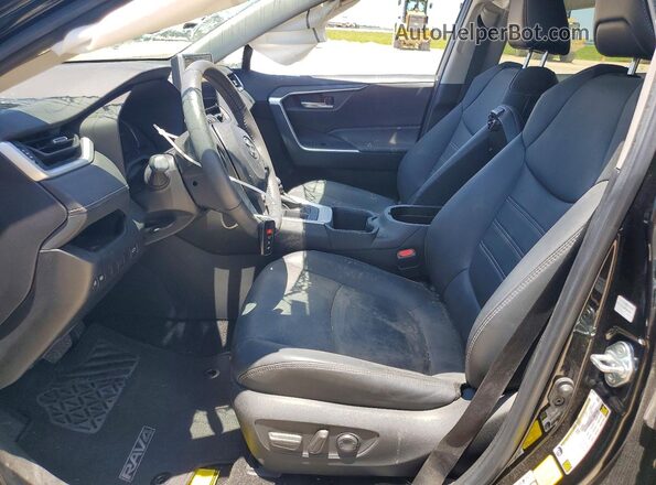 2T3C1RFV3PC245464 2023 TOYOTA RAV4 Black Вид салону спереду