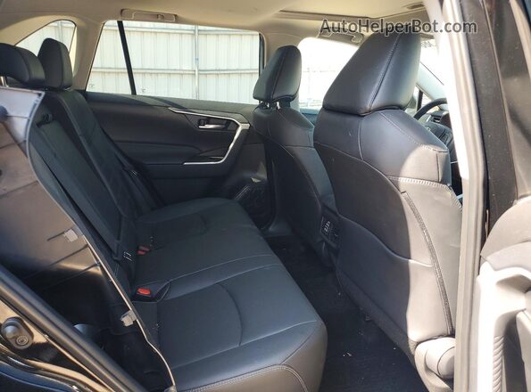 2T3C1RFV3RC294277 2024 TOYOTA RAV4 Черный Вид задней части салона