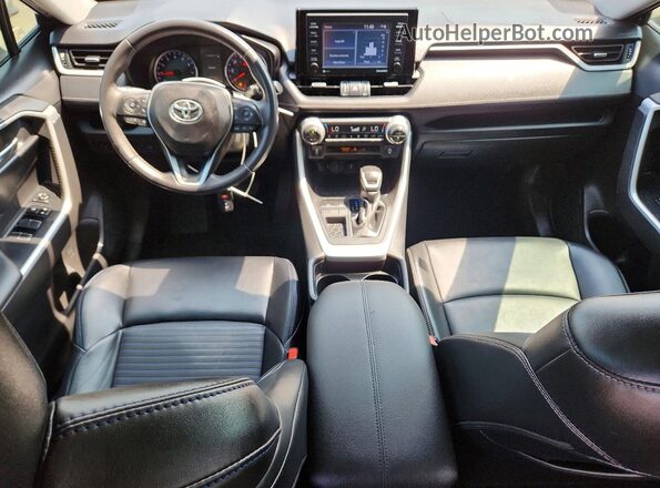 2T3C1RFV4MC122770 2021 TOYOTA RAV4 Черный Вид панели приборов
