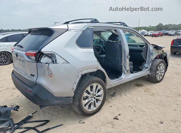 2T3C1RFV4SW422689 2025 TOYOTA RAV4 Silver უკანა მარჯვენა