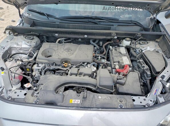 2T3C1RFV4SW422689 2025 TOYOTA RAV4 Silver ძრავის განყოფილების ხედი