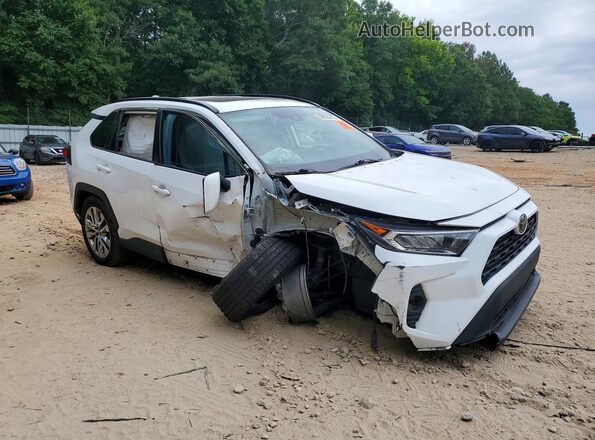 2T3C1RFV5LC070757 2020 TOYOTA RAV4 White Передня права чверть
