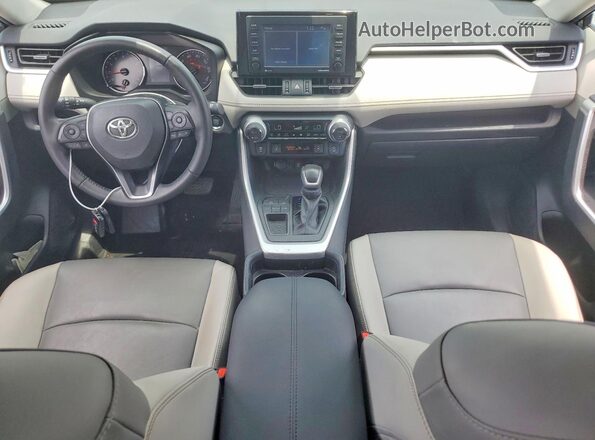 2T3C1RFV6LC062456 2020 TOYOTA RAV4 Gray Dashboard view