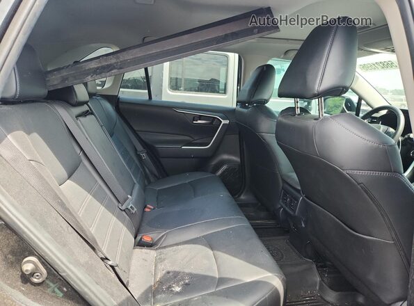 2T3C1RFV6RC293284 2024 TOYOTA RAV4 Black Вид задньої частини салону
