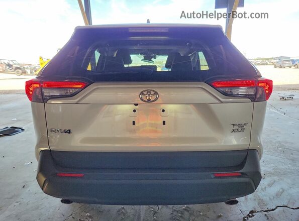2T3C1RFV6SW431457 2025 TOYOTA RAV4 Белый Вид сзади