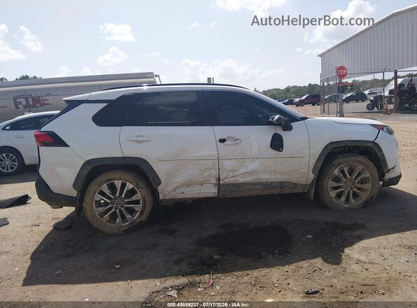 2T3C1RFV7KW035313 2019 TOYOTA RAV4 Белый Вид задней части салона