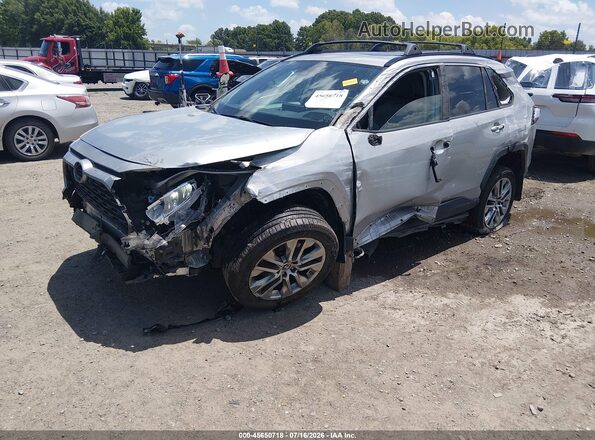 2T3C1RFV7KW035540 2019 TOYOTA RAV4 Серебряный Передняя левая четверть