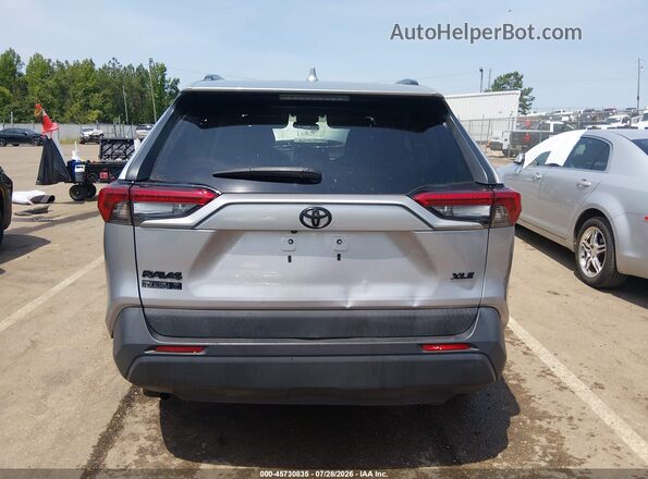 2T3C1RFV8KC016769 2019 TOYOTA RAV4 Silver 