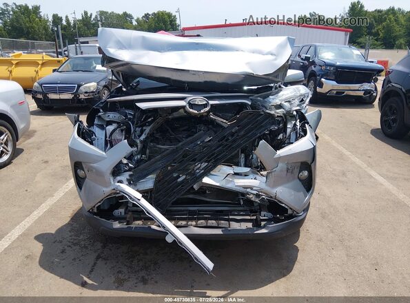 2T3C1RFV8KC016769 2019 TOYOTA RAV4 Silver Вид задньої частини салону