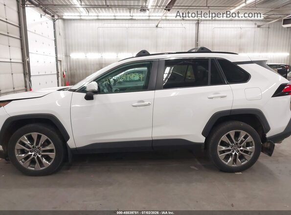 2T3C1RFV8KC026766 2019 TOYOTA RAV4 White 360 interior view