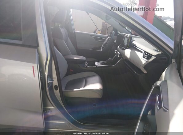2T3C1RFV8MW108577 2021 TOYOTA RAV4 Gray წინა სალონის ხედი