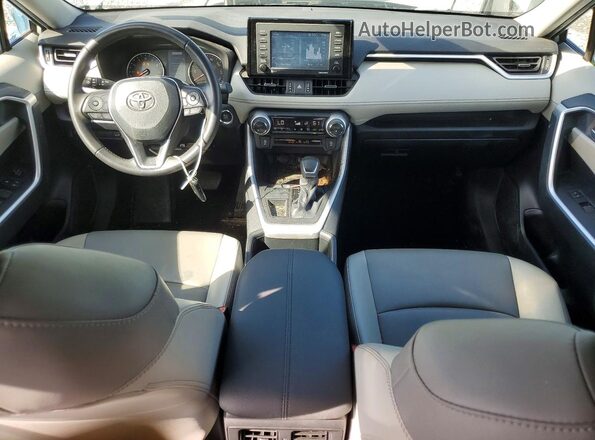 2T3C1RFV8NW191333 2022 TOYOTA RAV4 Серый Вид панели приборов