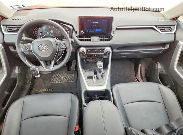 2T3C1RFV8SW432402 2025 TOYOTA RAV4 Burgundy Widok deski rozdzielczej