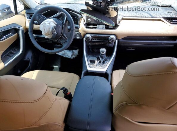 2T3C1RFV8SW436112 2025 TOYOTA RAV4 Blue Dashboard view