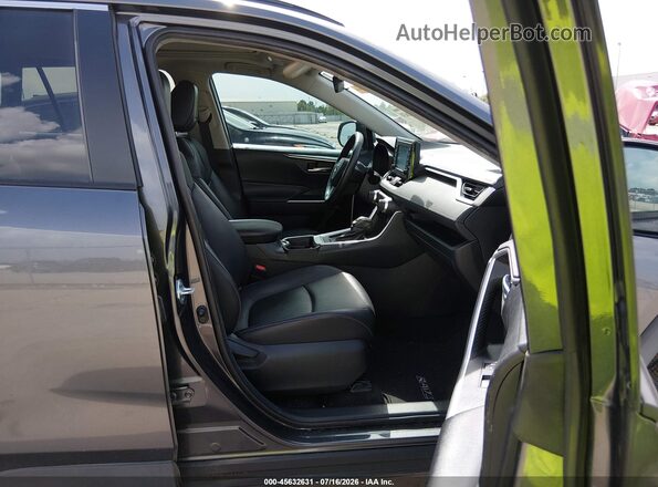 2T3C1RFV9MC102093 2021 TOYOTA RAV4 Gray Front interior view