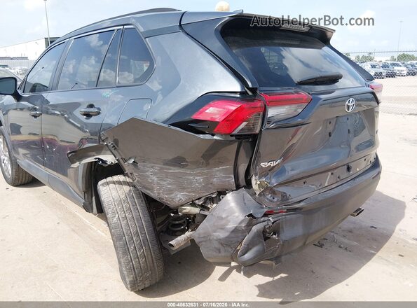 2T3C1RFV9MC102093 2021 TOYOTA RAV4 Gray Front view