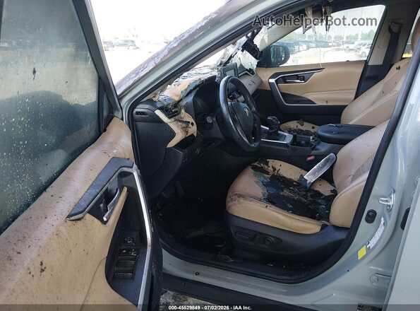 2T3C1RFV9MW161627 2021 TOYOTA RAV4 Green Vista interior trasera