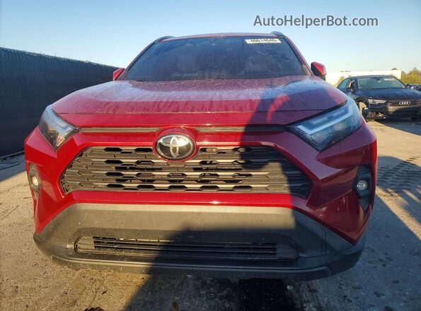 2T3C1RFV9NW190417 2022 TOYOTA RAV4 Красный Вид спереди