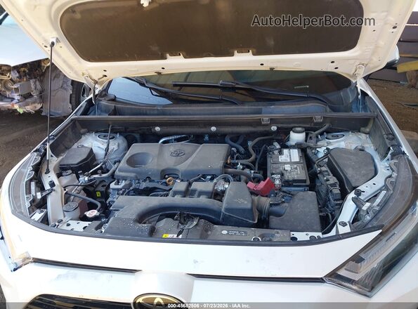 2T3C1RFV9NW191504 2022 TOYOTA RAV4 White უკანა ხედი