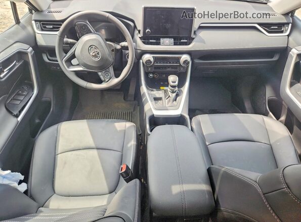 2T3C1RFV9SC335288 2025 TOYOTA RAV4 Silver წინა პანელის ხედი