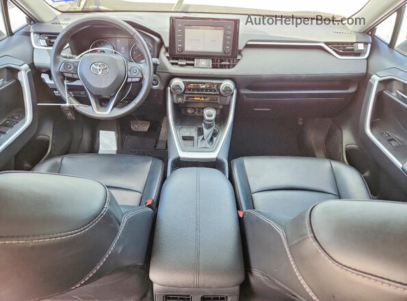 2T3C1RFVXKW025519 2019 TOYOTA RAV4 Blue წინა პანელის ხედი
