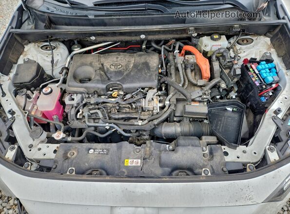 2T3D6RFV1MW022209 2021 TOYOTA RAV4 White Engine compartment view