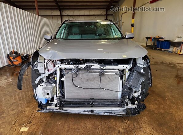 2T3D6RFV5RW071050 2024 TOYOTA RAV4 Silver Vista frontal
