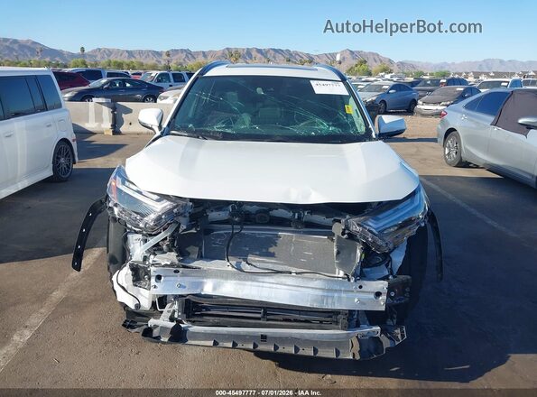 2T3D6RFV9RW072282 2024 TOYOTA RAV4 HYBRID White Սալոնի հետևի տեսք