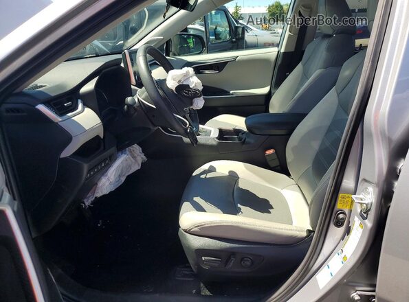 2T3D6RFVXMW026095 2021 TOYOTA RAV4 Gray Front interior view