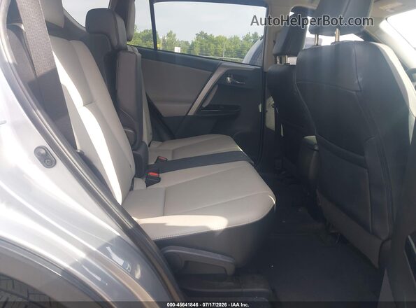 2T3DFREV0JW828796 2018 TOYOTA RAV4 Silver Вид наклейки з VIN-кодом