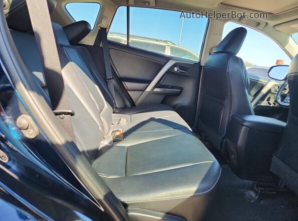 2T3DFREV2HW542488 2017 TOYOTA RAV4 Синий Вид задней части салона