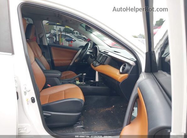 2T3DFREV3GW506047 2016 TOYOTA RAV4 Белый Вид салона спереди