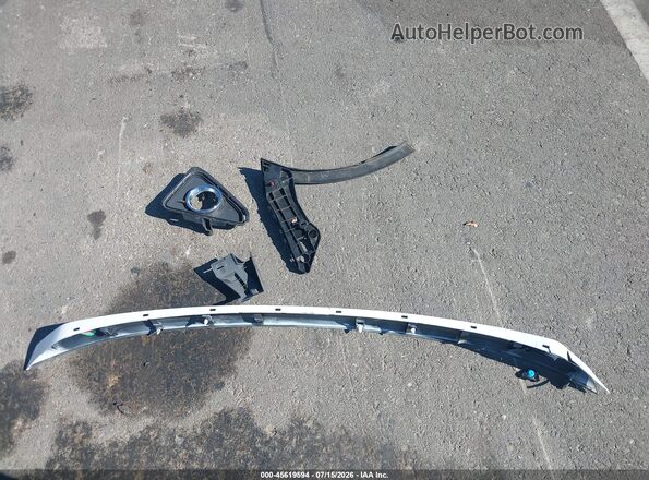 2T3DFREV3HW586354 2017 TOYOTA RAV4 White Vista del cuadro de instrumentos