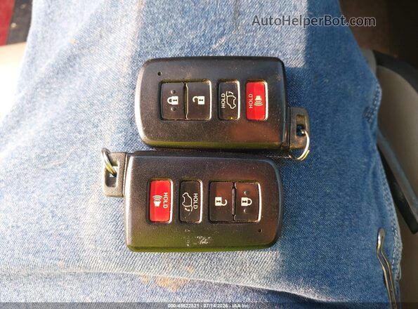 2T3DFREV5HW621492 2017 TOYOTA RAV4 Red წინა პანელის ხედი