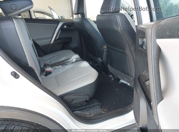 2T3DFREV5HW691218 2017 TOYOTA RAV4 White VIN կոդի պիտակի տեսք
