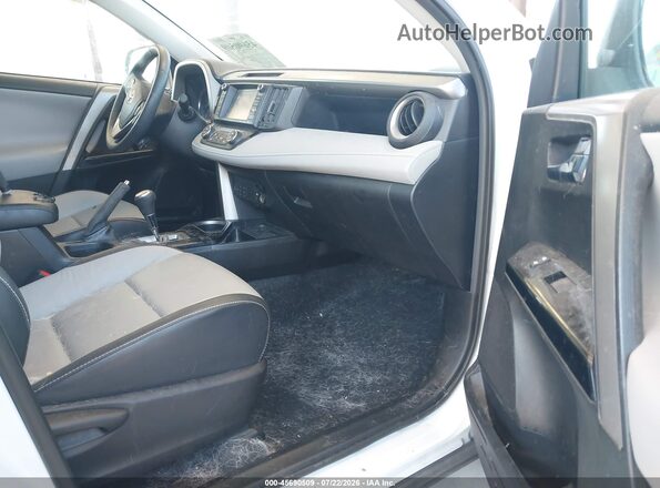2T3DFREV5HW691218 2017 TOYOTA RAV4 White Սալոնի դիմացի տեսք