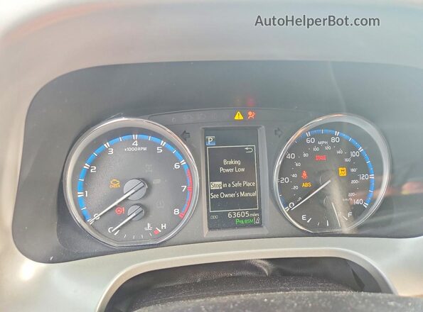 2T3DFREV5JW793107 2018 TOYOTA RAV4 Burgundy Սարքավորումների վահանակի տեսք