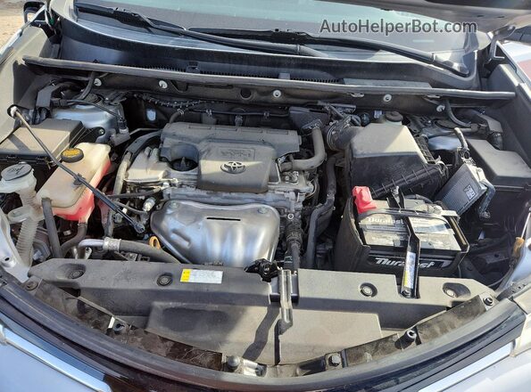 2T3DFREV6HW579687 2017 TOYOTA RAV4 Silver Вид задньої частини салону