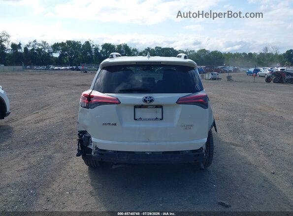 2T3DFREV7HW553910 2017 TOYOTA RAV4 White 