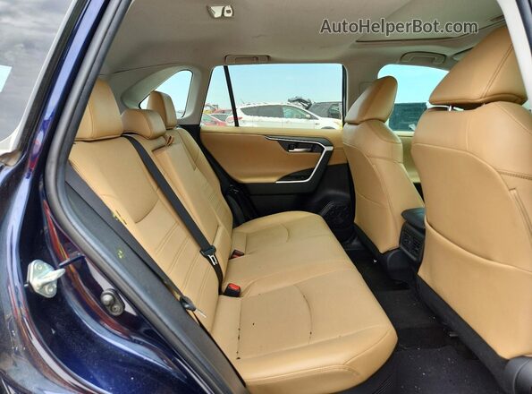 2T3DWRFV1LW070386 2020 TOYOTA RAV4 Blue Vista interior trasera