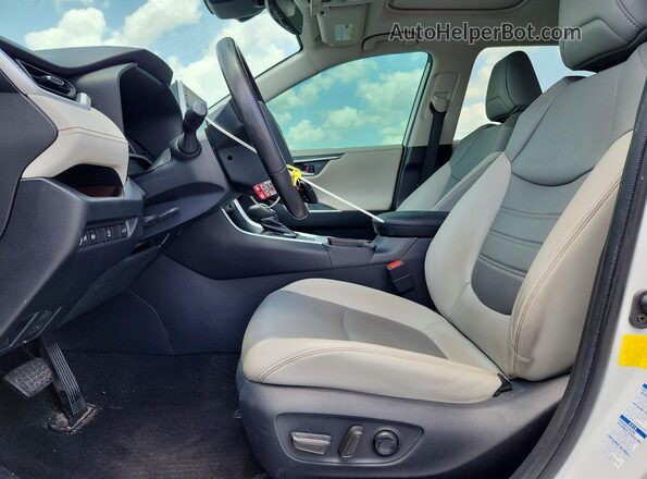 2T3DWRFV1LW070517 2020 TOYOTA RAV4 White წინა სალონის ხედი