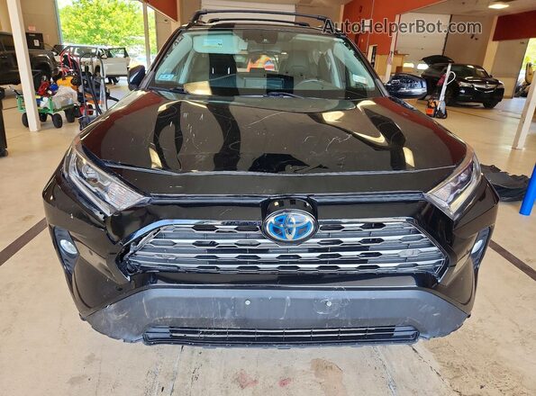 2T3DWRFV9LW061757 2020 TOYOTA RAV4 Black Widok z przodu