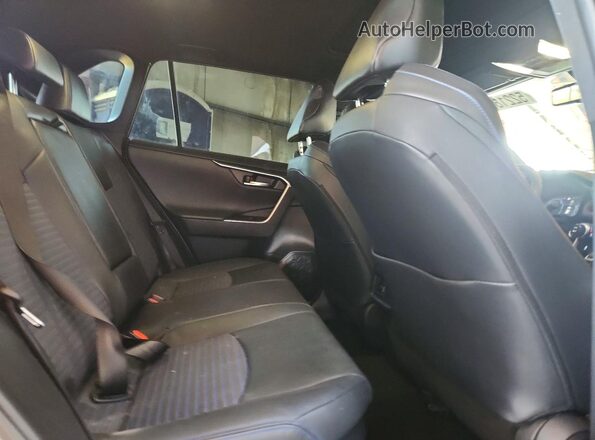 2T3E6RFV3RW058561 2024 TOYOTA RAV4 Белый Вид задней части салона