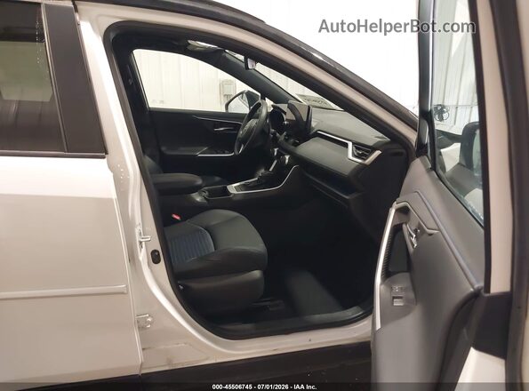2T3E6RFV3RW064375 2024 TOYOTA RAV4 HYBRID White Front interior view