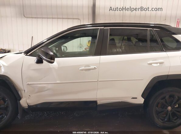 2T3E6RFV3RW064375 2024 TOYOTA RAV4 HYBRID White 360 interior view