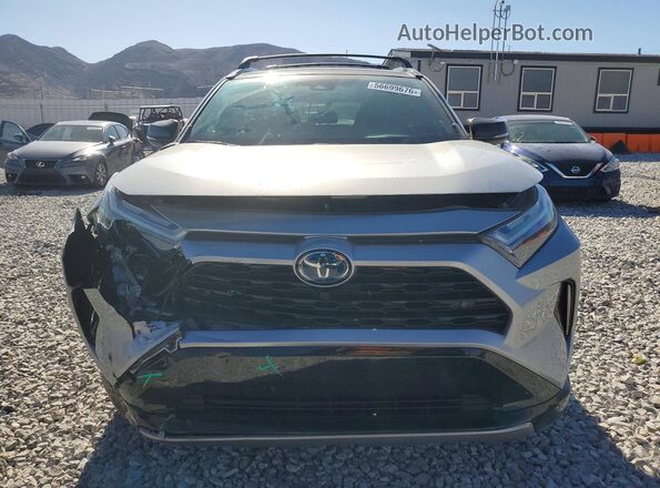 2T3E6RFV7RW053685 2024 TOYOTA RAV4 Silver Դիմացի տեսք